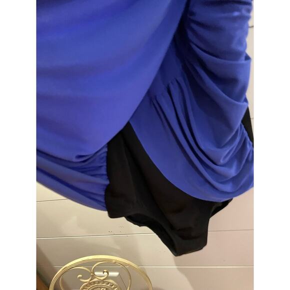 Venus Cobalt Slimming Draped Ruched Side One piece size 10 - Picture 7 of 8